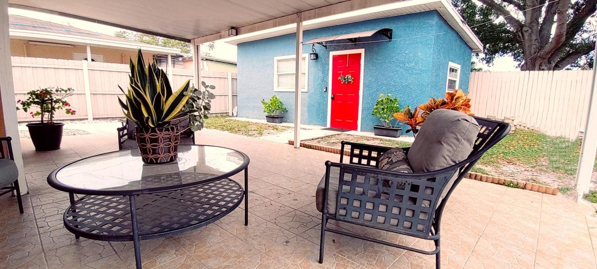 Loft Close To Downtown, Raymond James Stadium, Airport And Many More Places タンパ エクステリア 写真