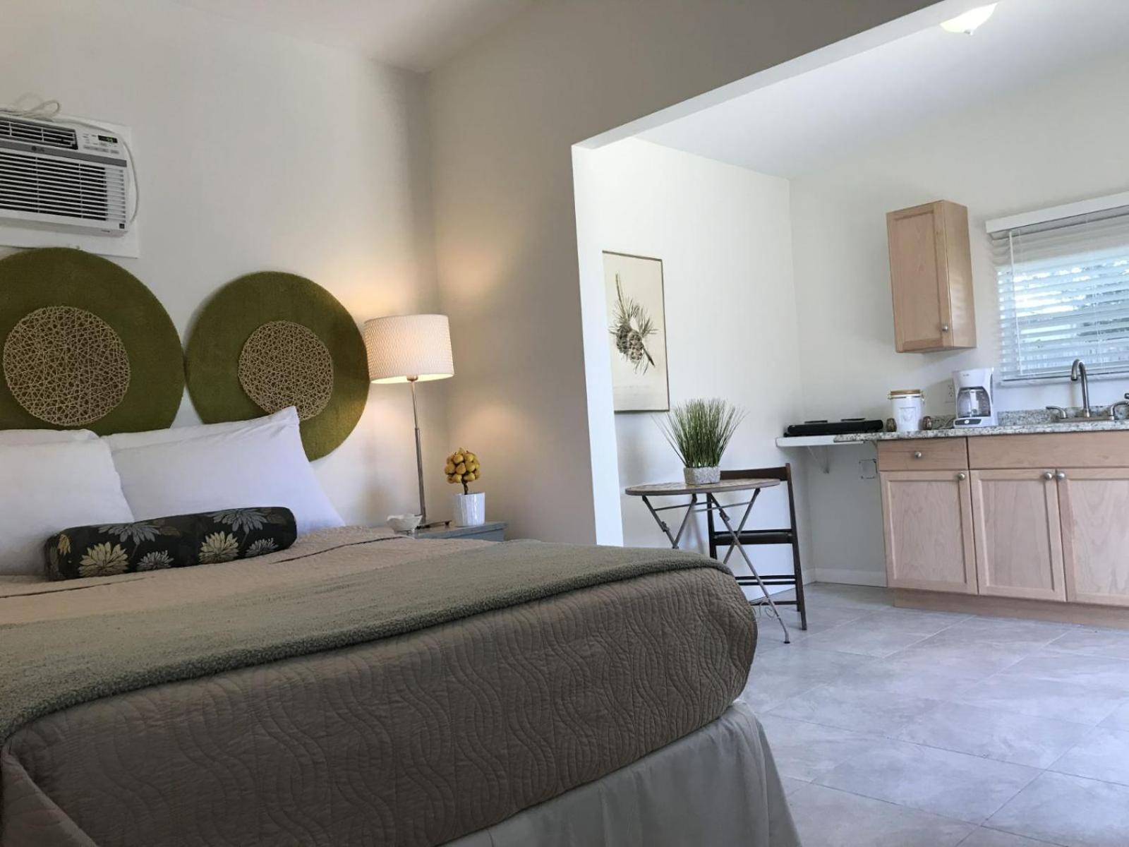 Loft Close To Downtown, Raymond James Stadium, Airport And Many More Places タンパ エクステリア 写真